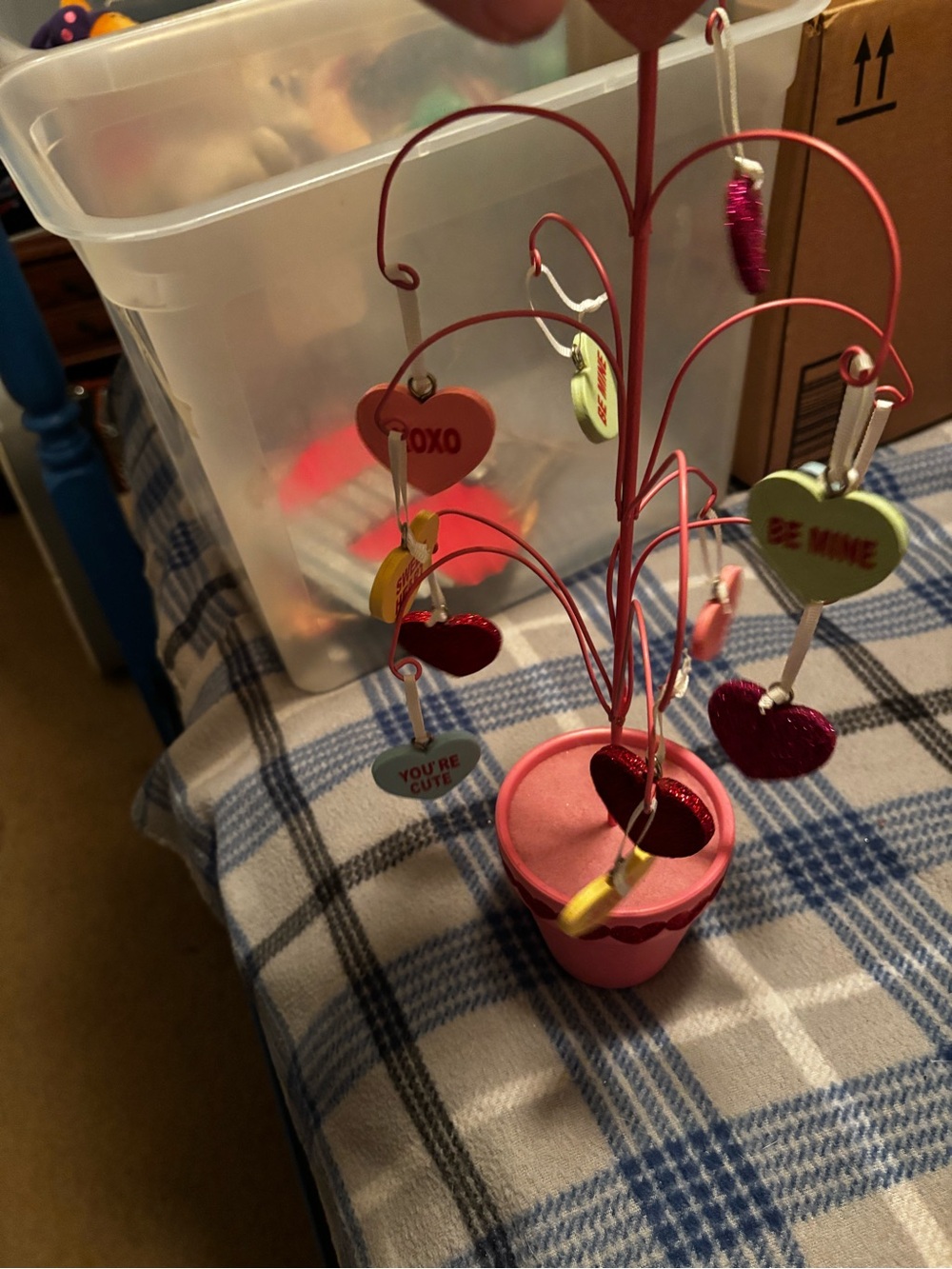 Valentine's Heart Ornament Tree - Pink
